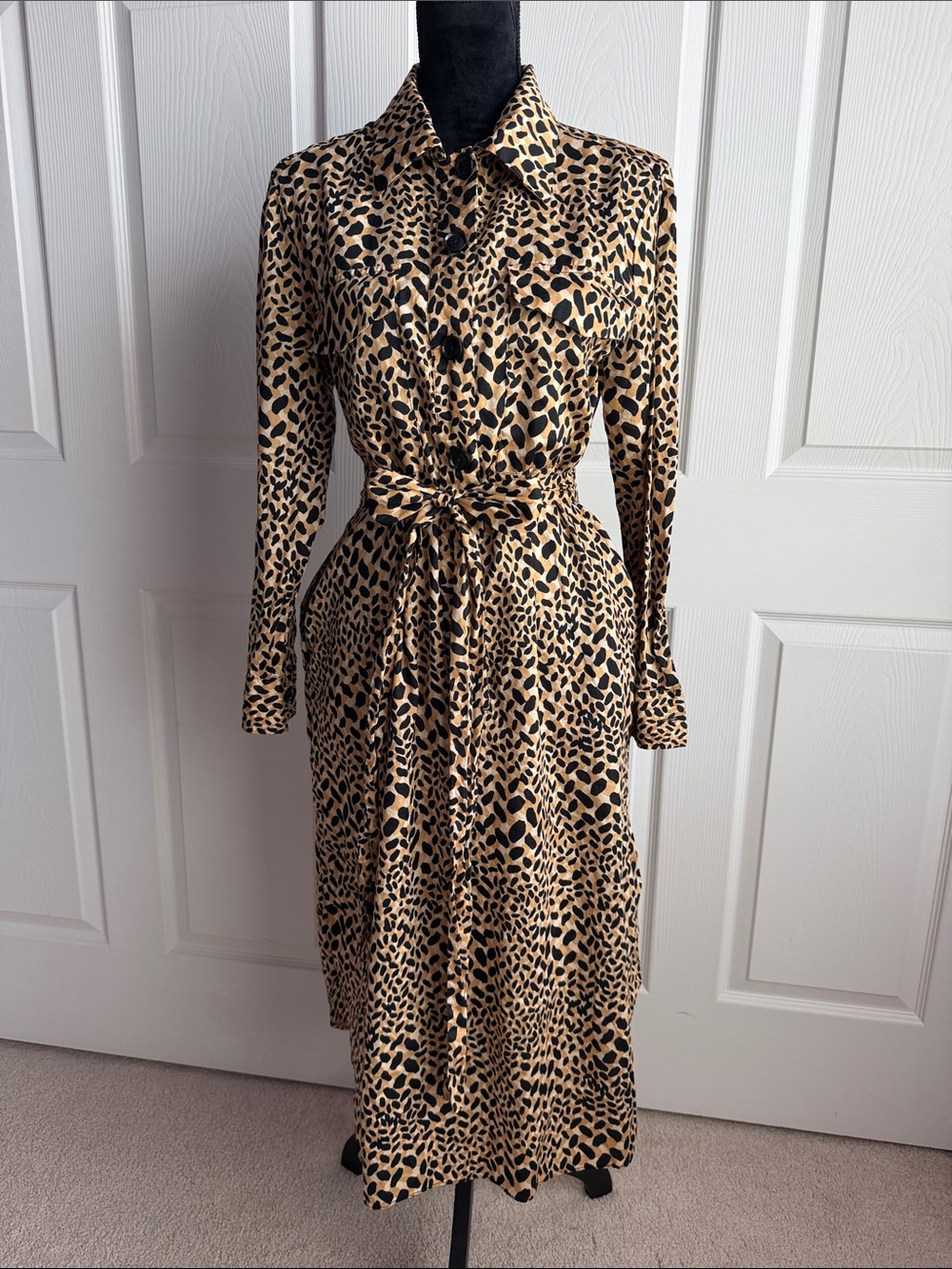 Who What Wear Leopard-Print Long Sleeve Tie-Waist Maxi Dress - Black & Tan